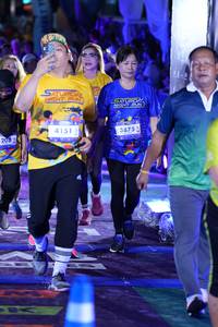 BIB: 4151, 3875, 208
                            <button type="button" onclick="openModal(26236992)" class="btn btn-primary btn-sm float-right btn-popup" data-toggle="modal" data-target=".modal-high-quality">
                        <i class="fas fa-shopping-cart"></i> Add to Cart
                    </button>
                                            <button type="button" onclick="isThisMe(26236992, true)" class="btn btn-success btn-sm float-right btn-popup btn-isme hidden" data-toggle="tooltip" data-placement="bottom" title="นี่คือรูปของคุณใช่ไหม คลิกที่นี่เพื่อเอาเข้าอัลบั้ม">
                        <i class="fas fa-plus"></i> Add to album
                    </button>
                    <button type="button" onclick="isThisMe(26236992, false)" class="btn btn-warning btn-sm float-right btn-popup btn-isnotme hidden">
                        <i class="fas fa-ban"></i> Remove from album
                    </button>